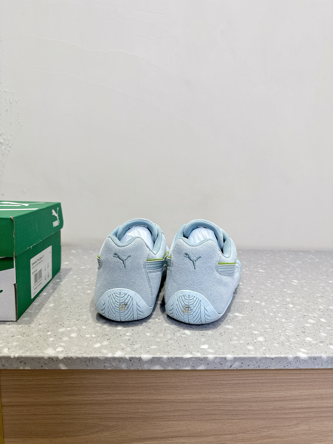 PUMA Cross-Border Collaboration: Unique Retro Shoes for Spring and Summer - 图片 5