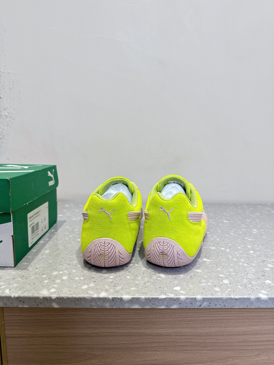 PUMA Cross-Border Collaboration: Unique Retro Shoes for Spring and Summer - 图片 6