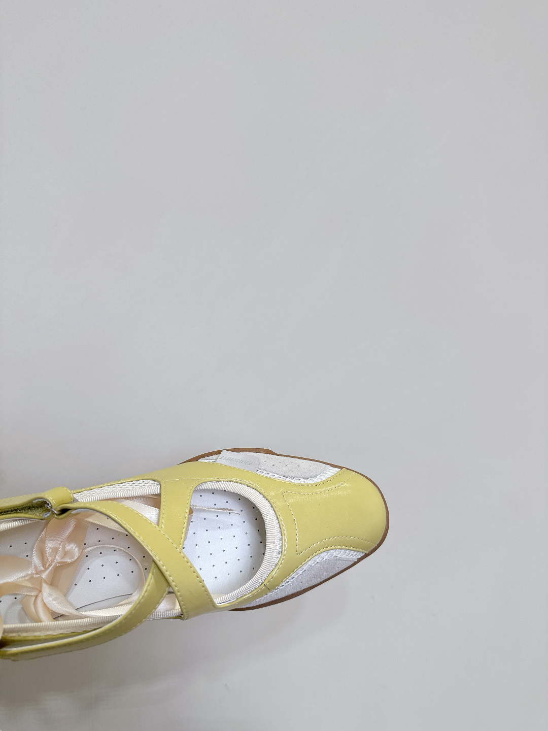 “Spring and Summer Fashion Shoes: Combining Boxing Boots and Ballet Shoes for Sports and Style” - 图片 8