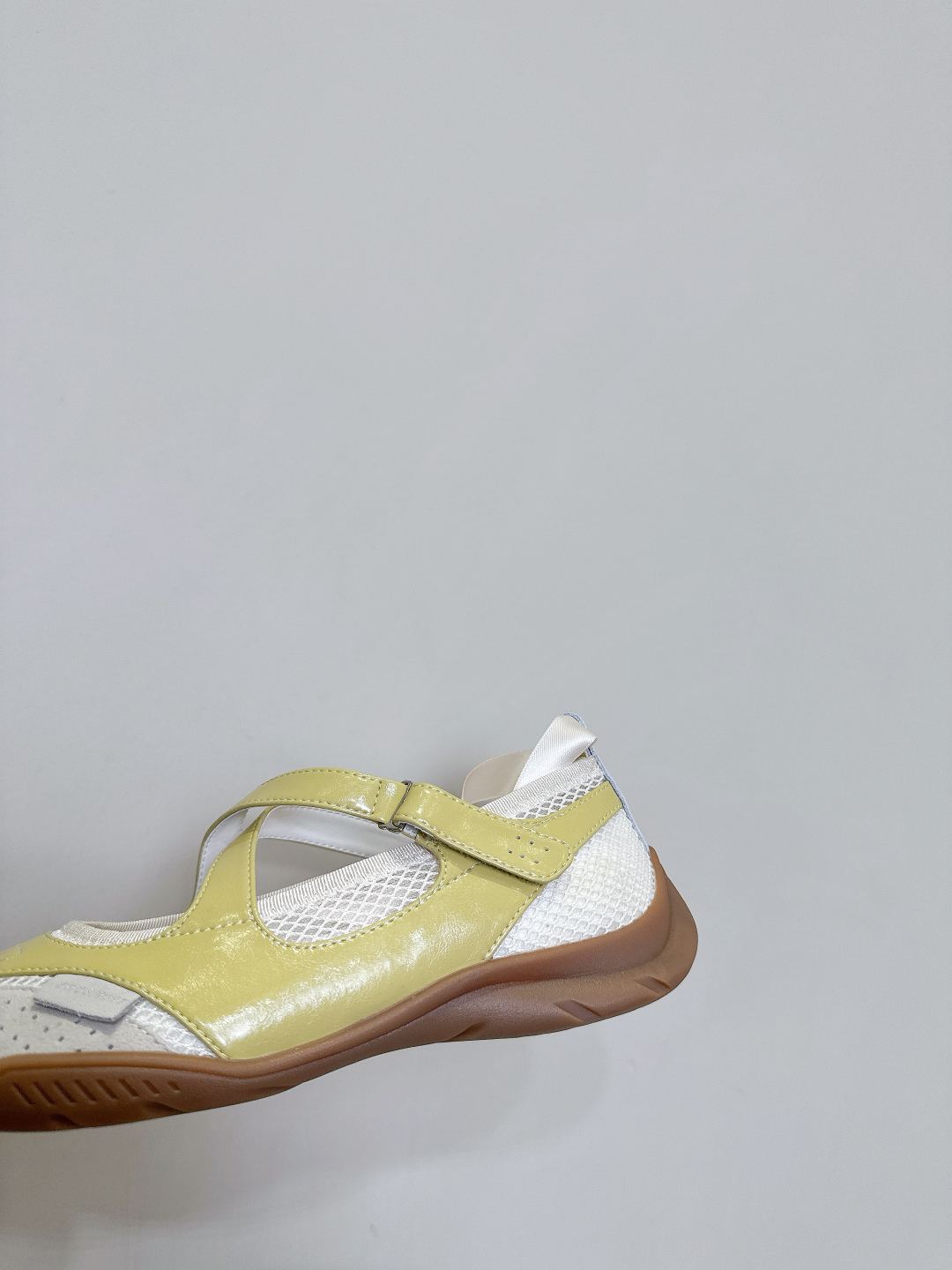 “Spring and Summer Fashion Shoes: Combining Boxing Boots and Ballet Shoes for Sports and Style” - 图片 7