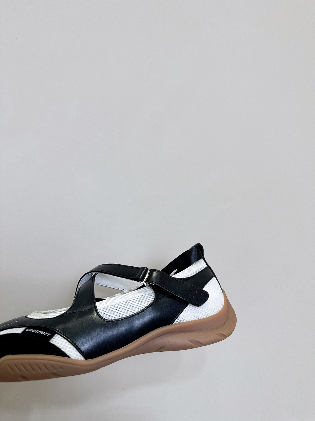 “Stylish Spring and Summer Shoes: Fusion of Boxing and Ballet, Comfortable and Fashionable, Sizes 35-40” - 图片 7