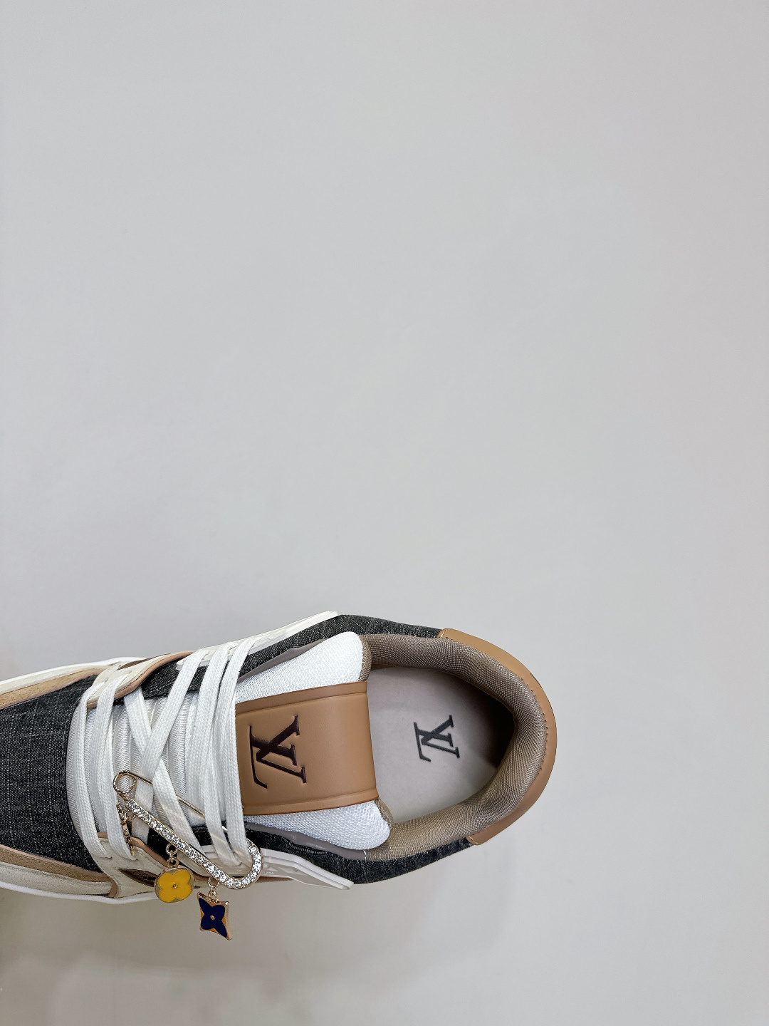 Louis Vuitton Vuitton 路易威登 休闲 运动鞋 滑板鞋