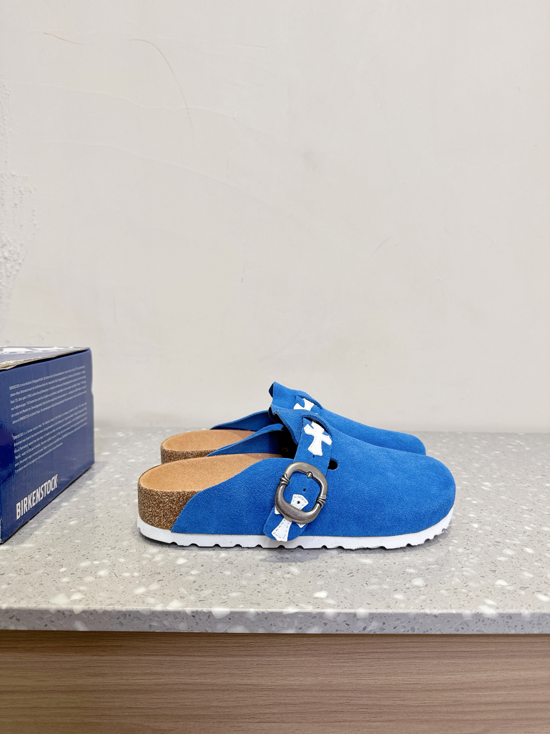 Chrome Hearts Crocson 25ss Recreational Half-Trail Shoe: Comfortable Foot-Shaped Design with Soft Wood - 图片 5