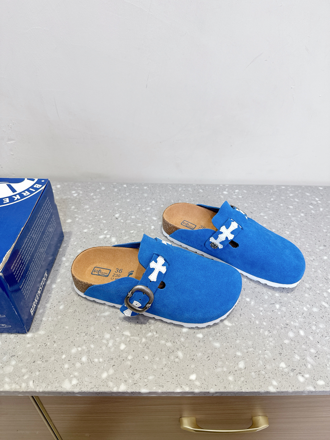 Chrome Hearts Crocson 25ss Recreational Half-Trail Shoe: Comfortable Foot-Shaped Design with Soft Wood - 图片 4