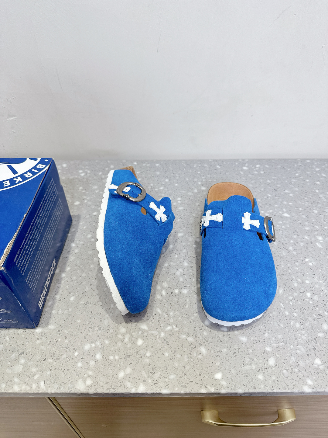 Chrome Hearts Crocson 25ss Recreational Half-Trail Shoe: Comfortable Foot-Shaped Design with Soft Wood - 图片 2