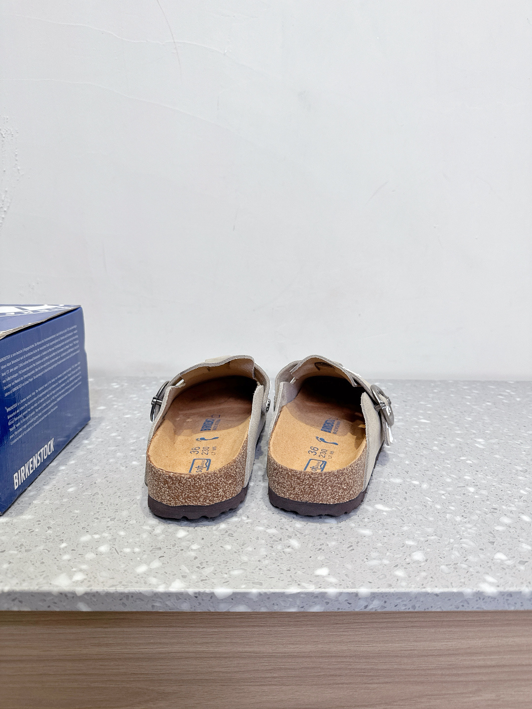 Chrome Hearts Crocson 25ss Spring Summer Shoes with Unique Foot-Shaped Design and Soft Wood Comfort - 图片 6