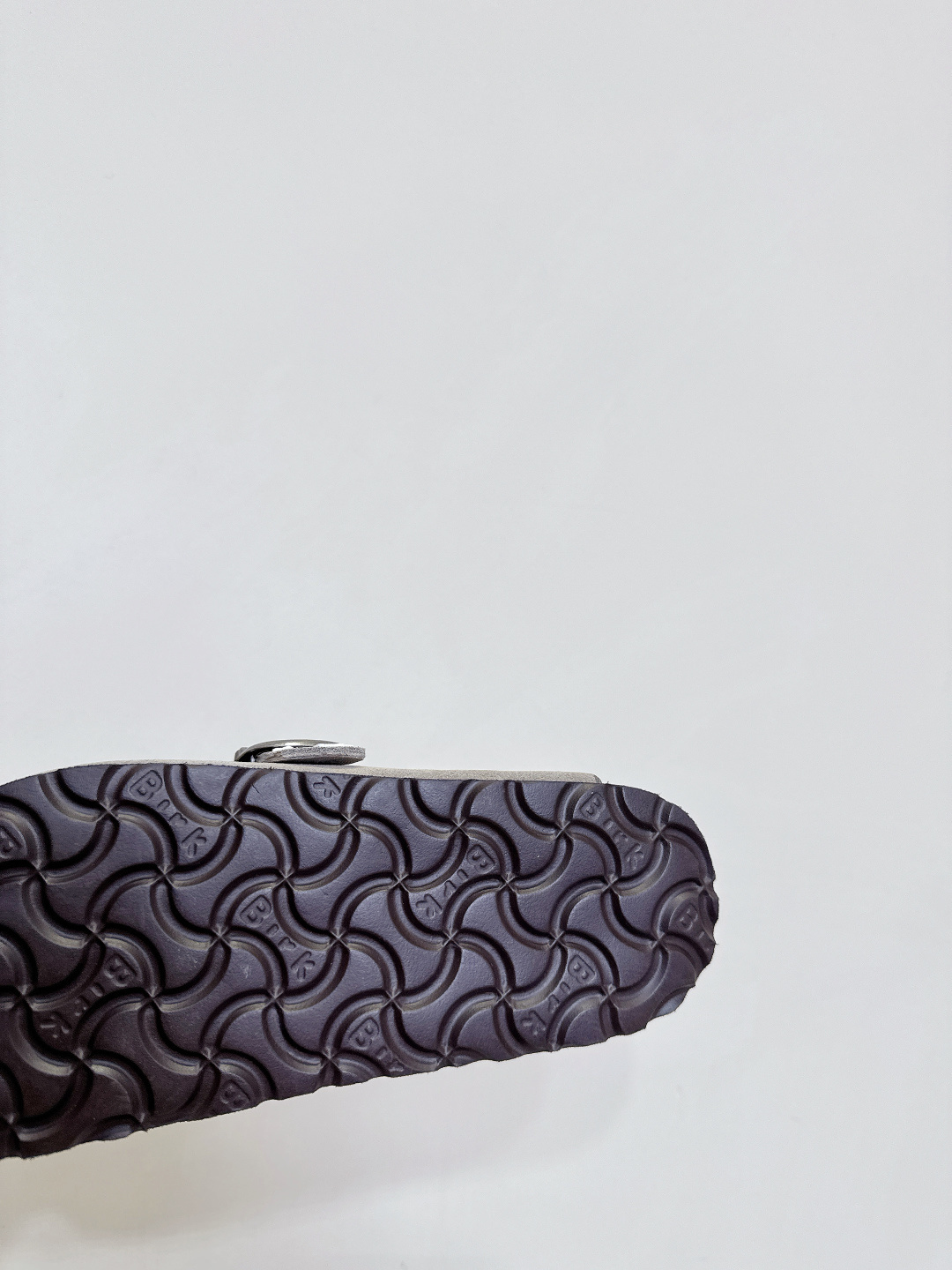 Chrome Hearts Crocson 25ss Spring Summer Shoes with Unique Foot-Shaped Design and Soft Wood Comfort - 图片 9