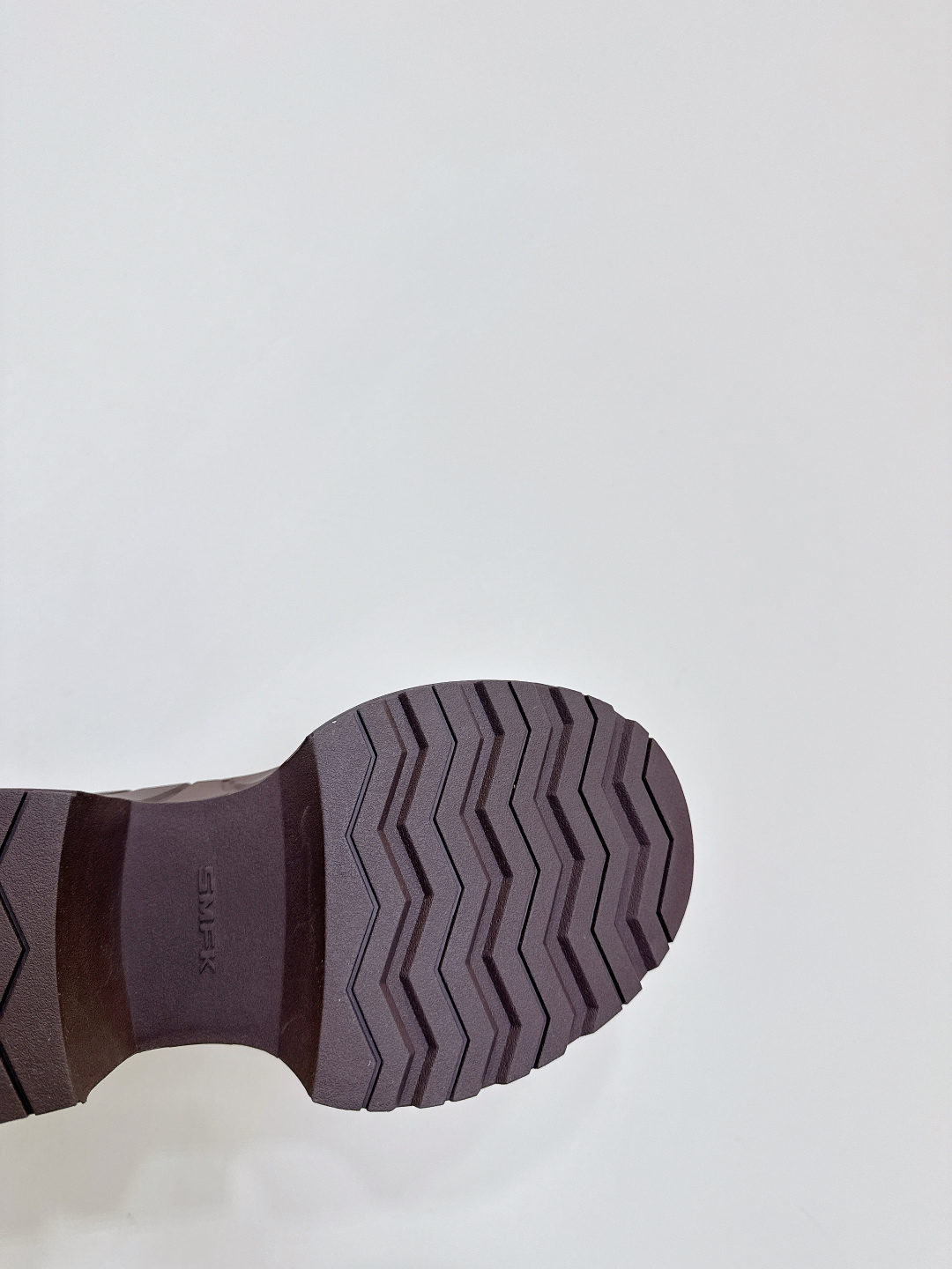 Fresh Small Crowds Derby Shoes with Thick Base for Leisure: Review & Features - 图片 9