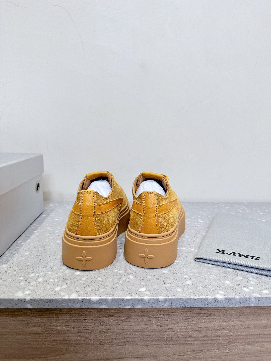 Trendy Derby Shoes with Fresh Design and Comfortable Base for Small Crowds - 图片 6