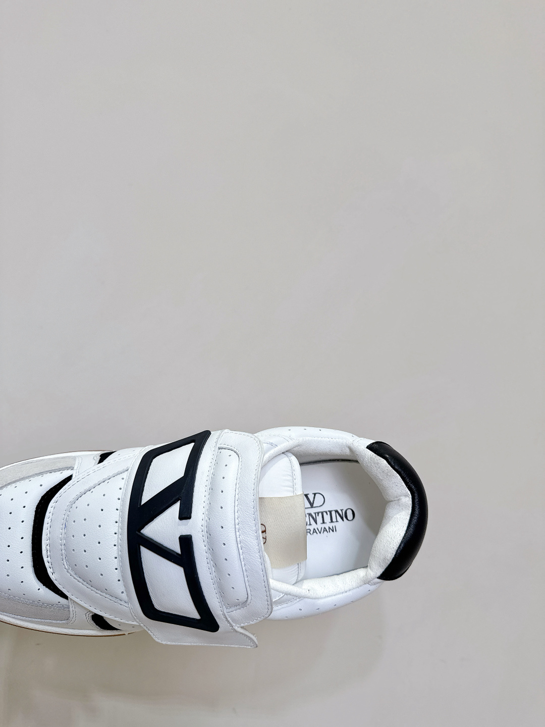Valentino 25ss New Autumn Winter Quilts Collection with Magic Stickers – Stylish and Quality Footwear - 图片 8