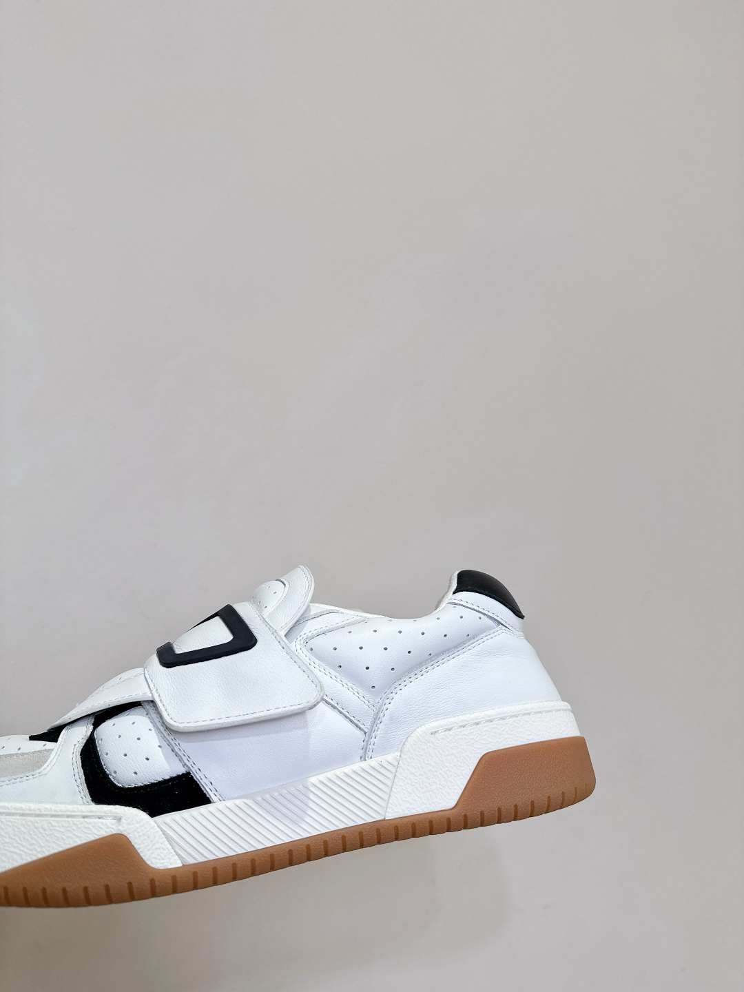 Valentino 25ss New Autumn Winter Quilts Collection with Magic Stickers – Stylish and Quality Footwear - 图片 7