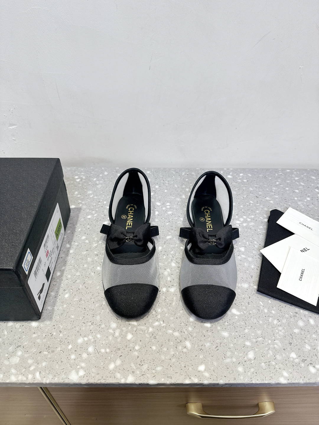Chanel Chanel 25ss las nuevas sandalias con lazo hueco de primavera y verano son tan populares a primera vist…
