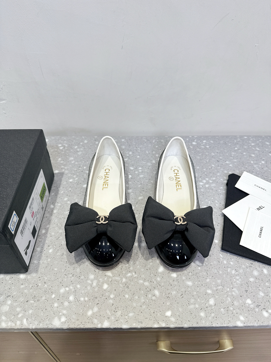 Chanel Xiaoxiang 25ss primavera y verano nuevo estilo Zapatillas de ballet Mary Jane Lazo muy popular El diseño de cost…