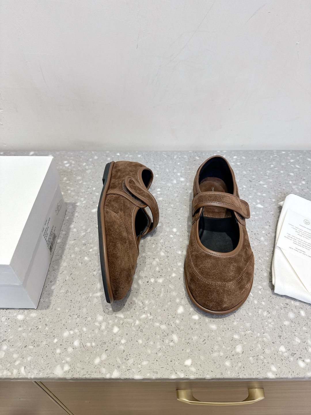 “High-Quality Canal Flat-Footed Shoes with Original Imported Skin for Fall and Winter” - 图片 2