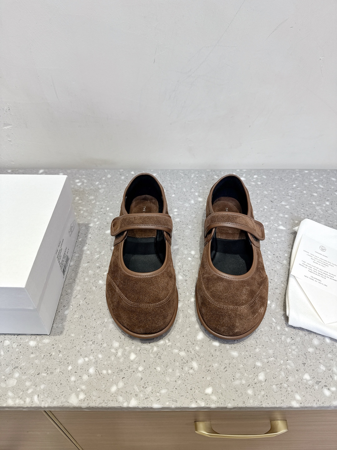 “High-Quality Canal Flat-Footed Shoes with Original Imported Skin for Fall and Winter” - 图片 1