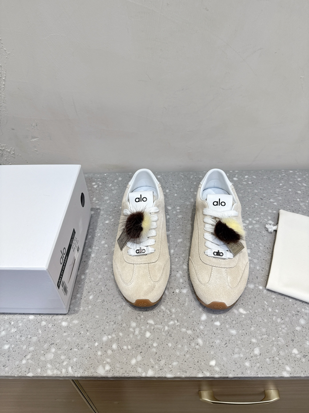 알로 신발 75462 ALO Shoes