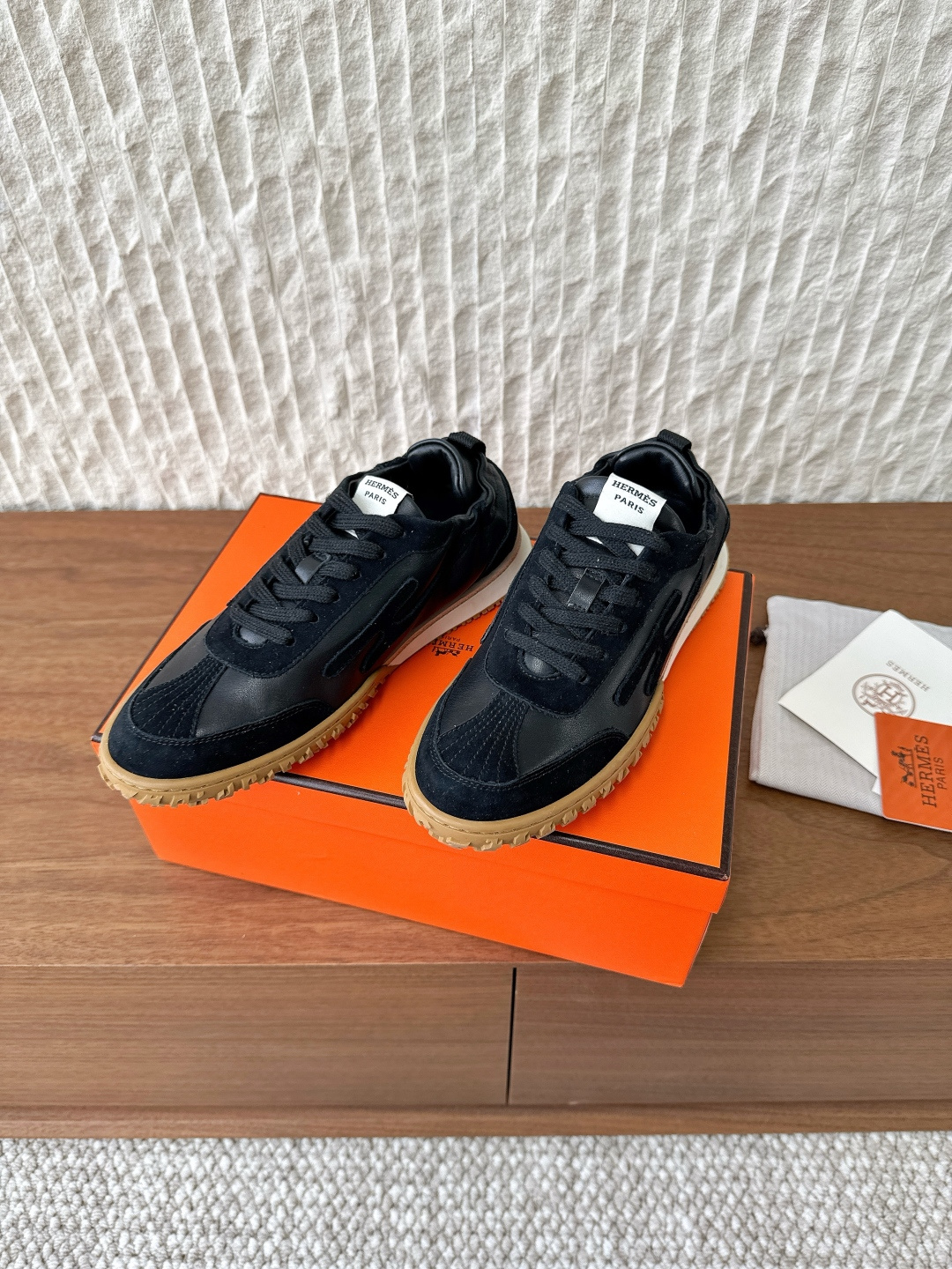 Hermès 680 （男码+10）Hermes 爱马仕 25ss新款 Jet系列 休闲 运动鞋 德训鞋