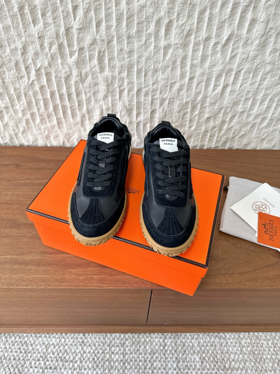 Hermès 680 （男码+10）Hermes 爱马仕 25ss新款 Jet系列 休闲 运动鞋 德训鞋