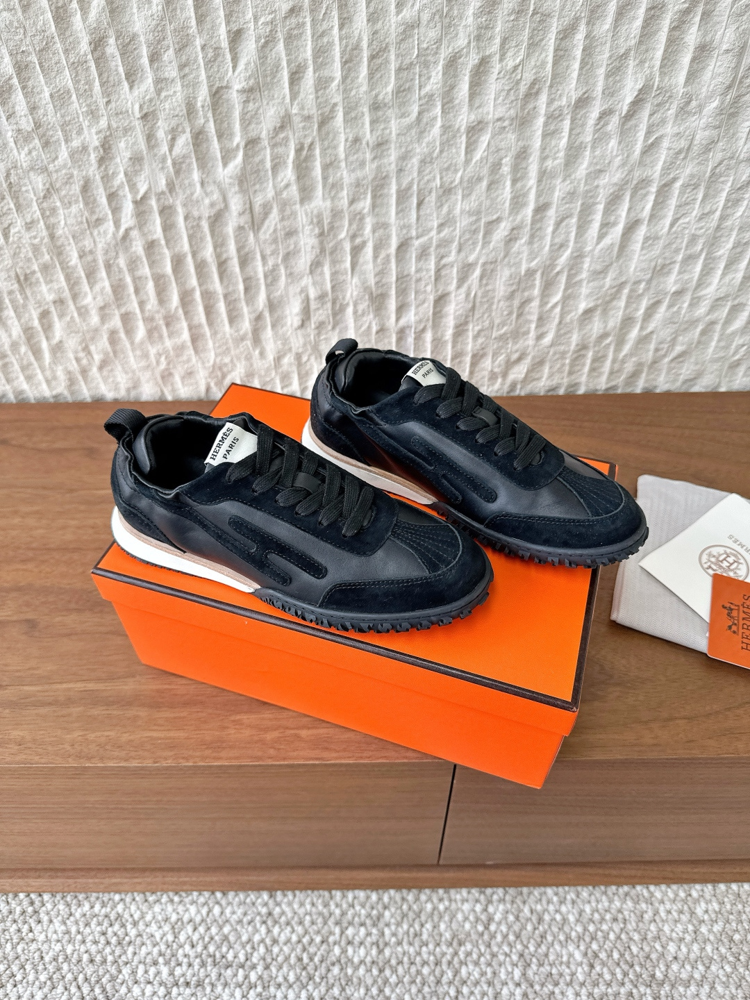 Hermès 680 （男码+10）Hermes 爱马仕 25ss新款 Jet系列 休闲 运动鞋 德训鞋