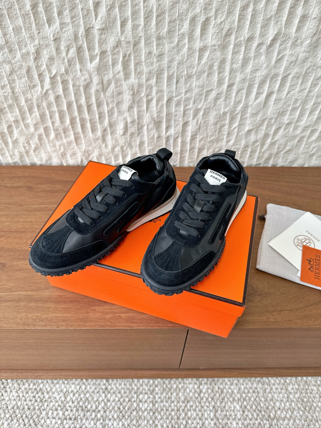 Hermès 680 （男码+10）Hermes 爱马仕 25ss新款 Jet系列 休闲 运动鞋 德训鞋