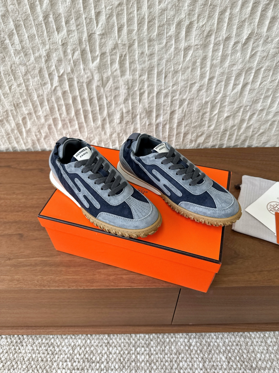 Hermès 680 （男码+10）Hermes 爱马仕 25ss新款 Jet系列 休闲 运动鞋 德训鞋