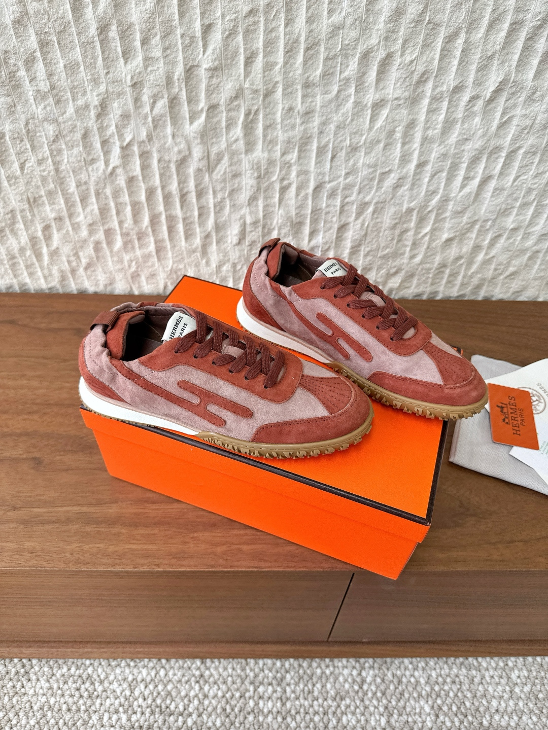 Hermès 680 （男码+10）Hermes 爱马仕 25ss新款 Jet系列 休闲 运动鞋 德训鞋