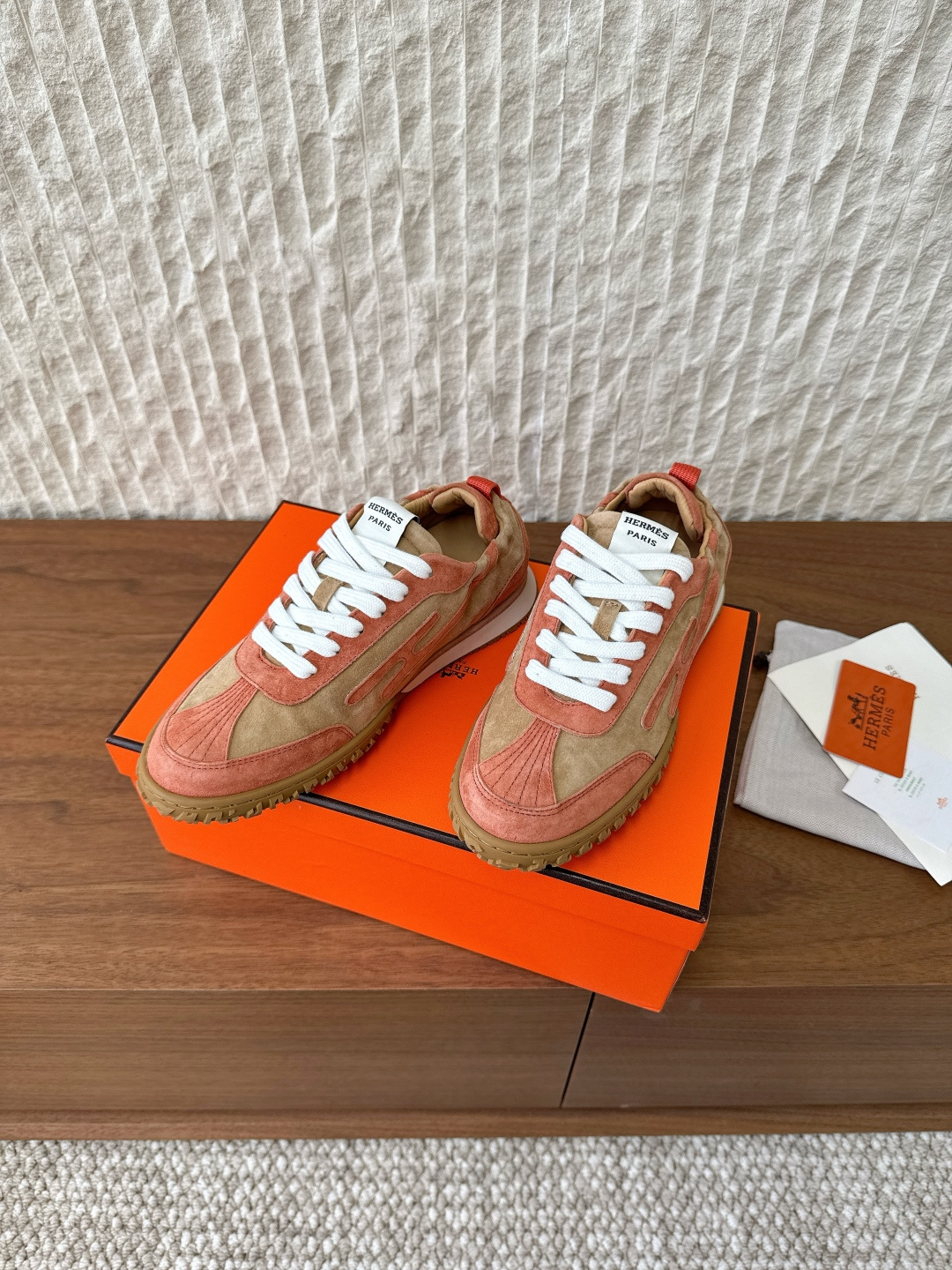 Hermès 680 （男码+10）Hermes 爱马仕 25ss新款 Jet系列 休闲 运动鞋 德训鞋