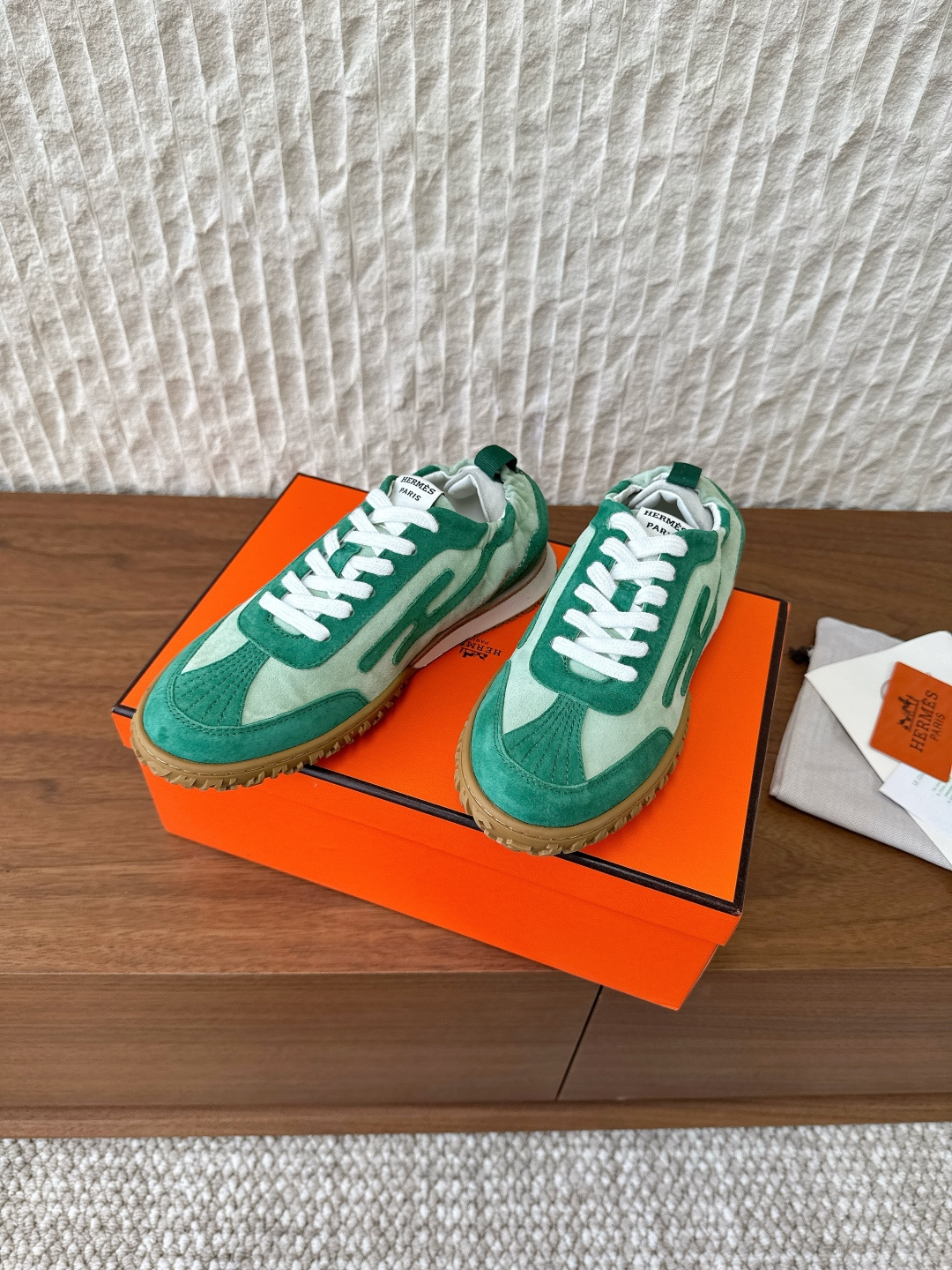 Hermès 680 （男码+10）Hermes 爱马仕 25ss新款 Jet系列 休闲 运动鞋 德训鞋