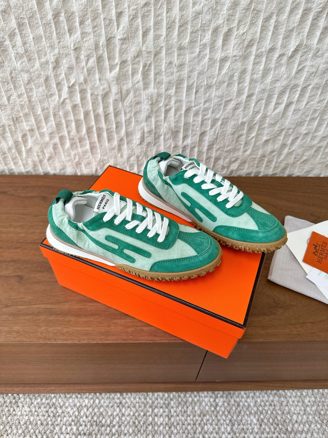 Hermès 680 （男码+10）Hermes 爱马仕 25ss新款 Jet系列 休闲 运动鞋 德训鞋