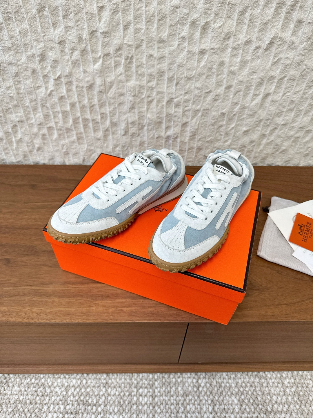Hermès 680 （男码+10）Hermes 爱马仕 25ss新款 Jet系列 休闲 运动鞋 德训鞋