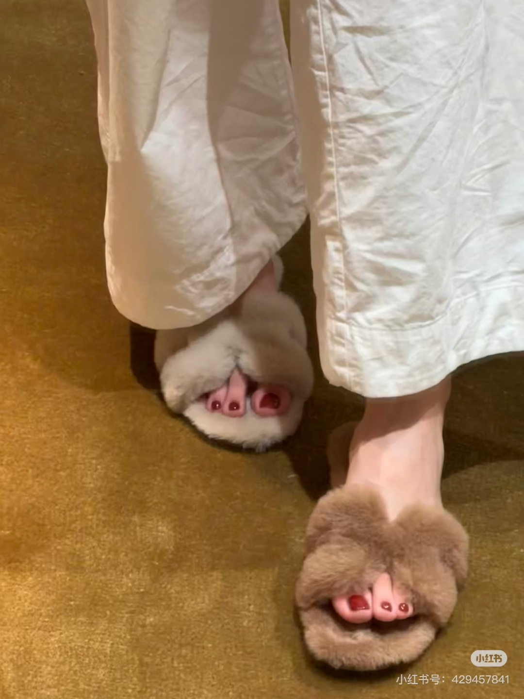 NO:562771,Sharing pictures of upper feet, furry shoes and slippers, slippers19860909上脚图分享,毛毛鞋拖鞋,slippers,Women's Shoes