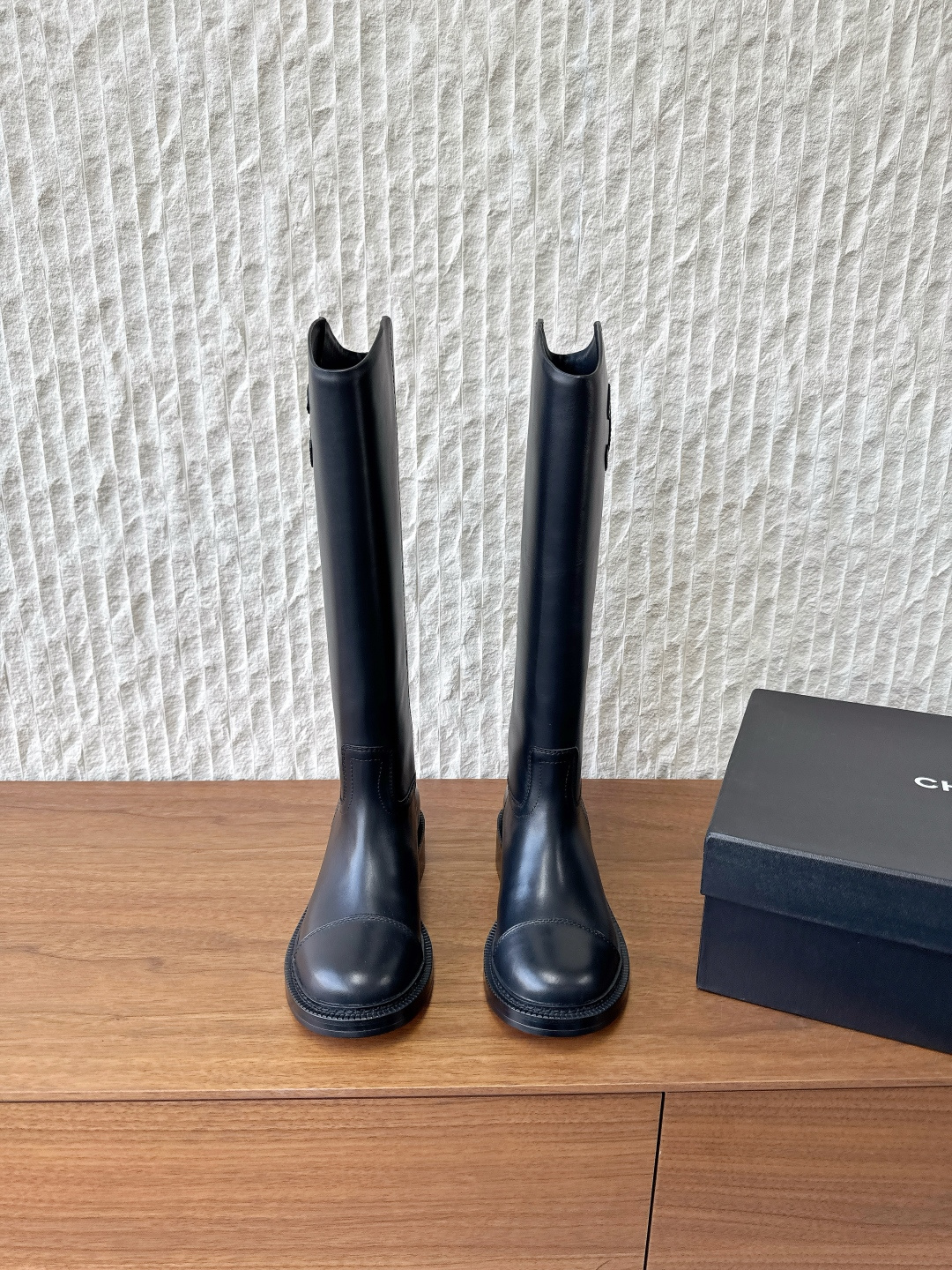 Chanel Xiaoxiang 25ss nuevo par grande clásico de otoño e invierno de botas de caballero C botas largas Este par de bot…
