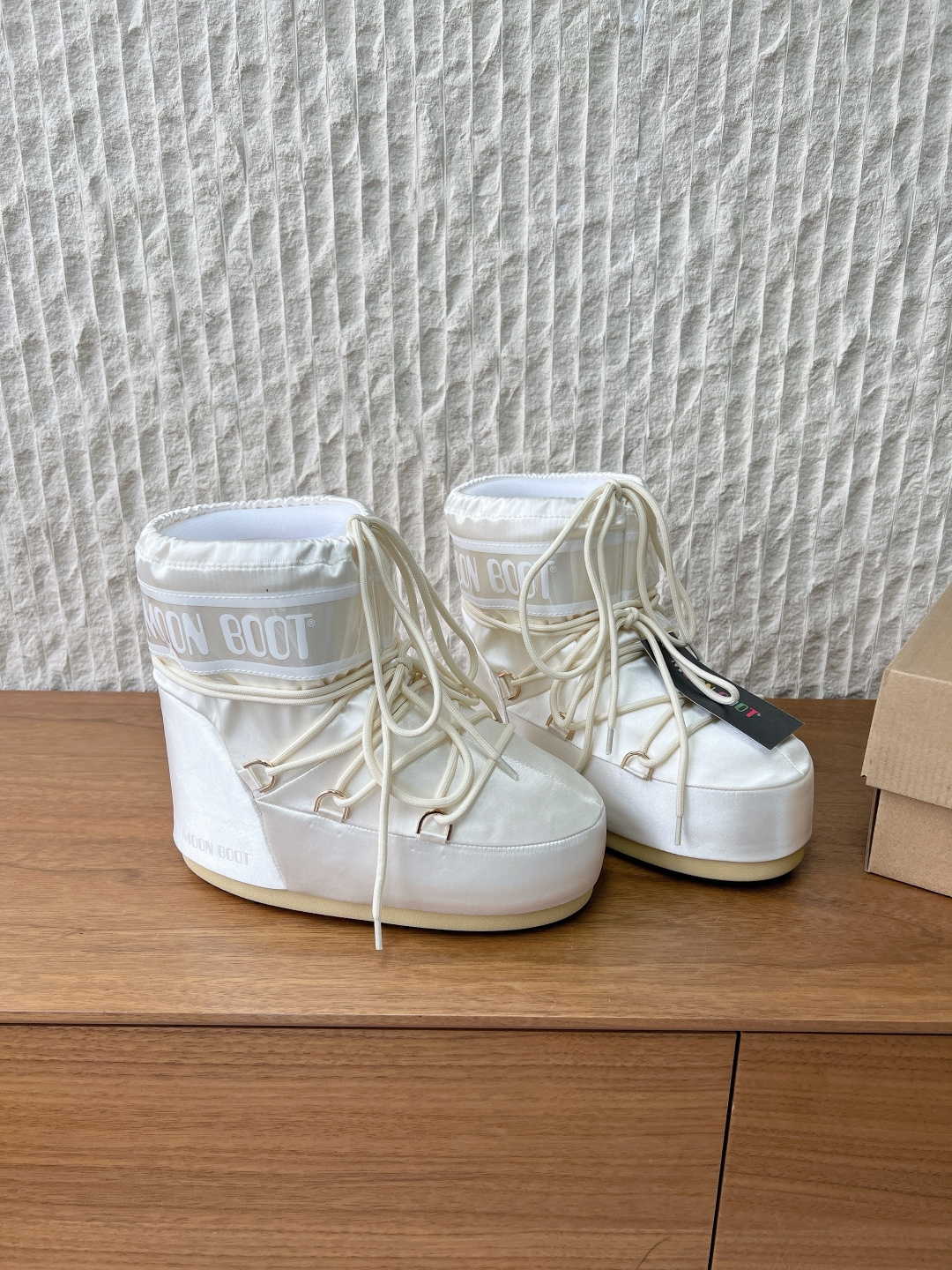 Unknown Boot 小众潮牌 25ss秋冬系列 胖呼呼 雪地靴