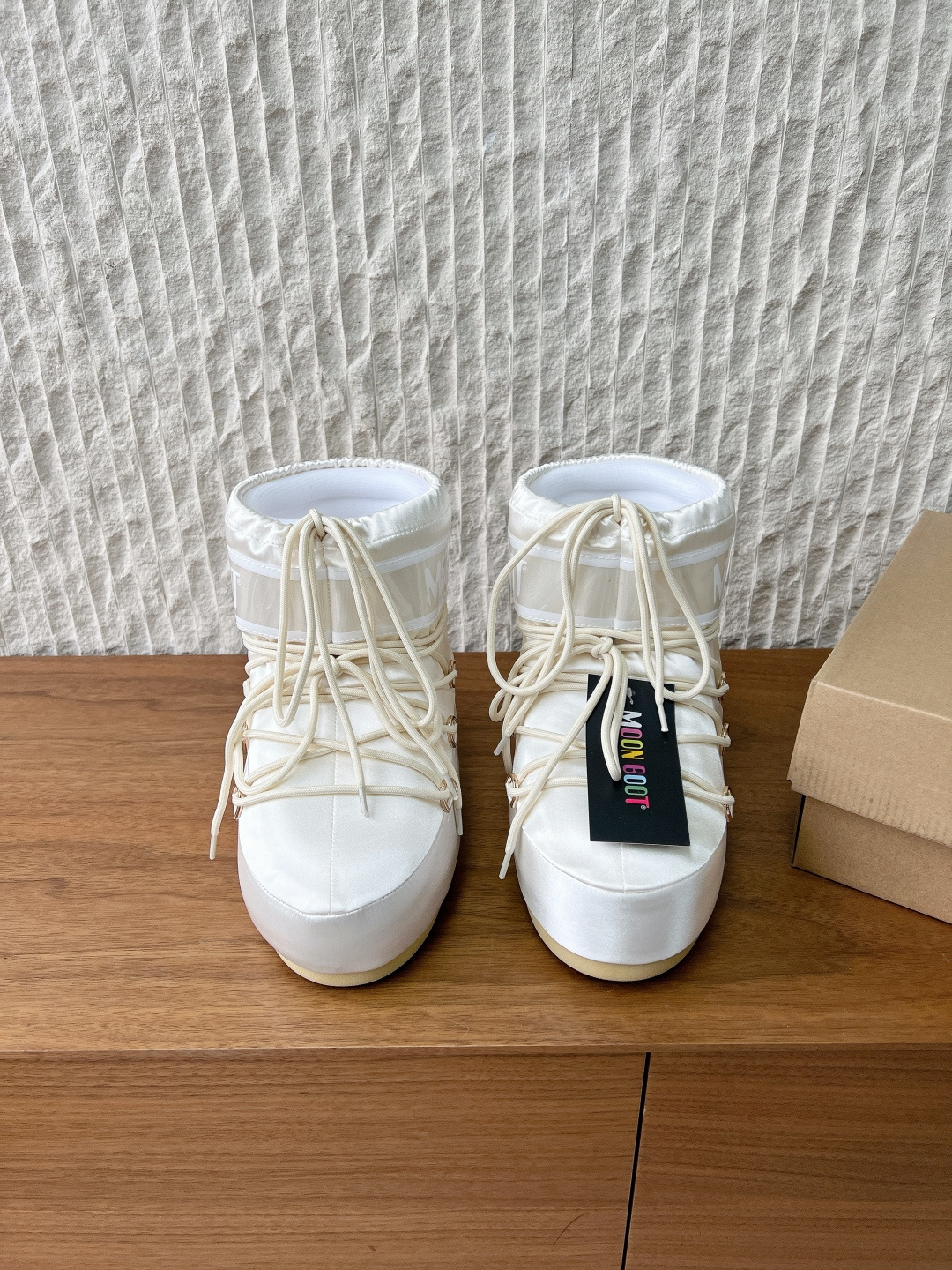 Unknown Boot 小众潮牌 25ss秋冬系列 胖呼呼 雪地靴