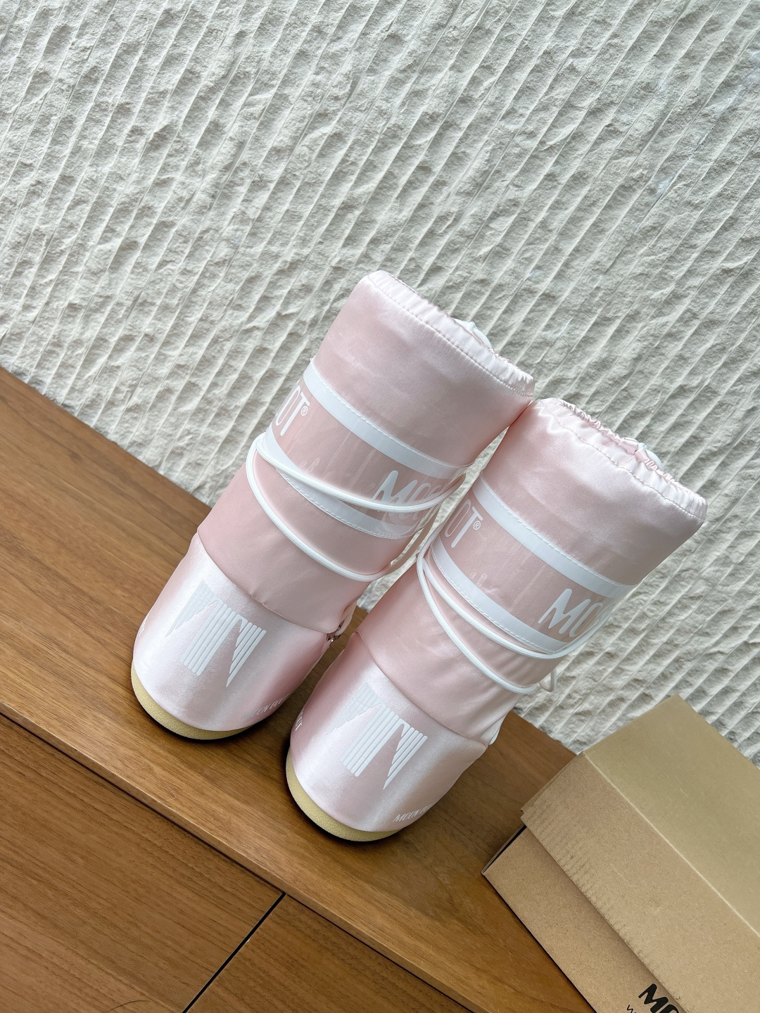 Unknown Boot 小众潮牌 25ss秋冬系列 胖呼呼 雪地靴
