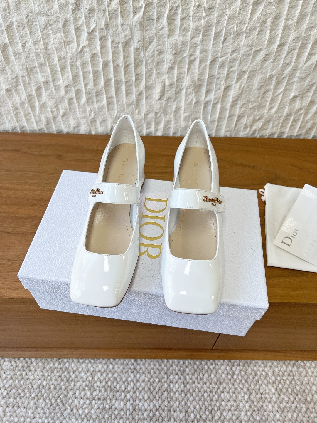 _dD99siUJvcaiuxXUYC6n0sptES2aj42aT9-xdVQ