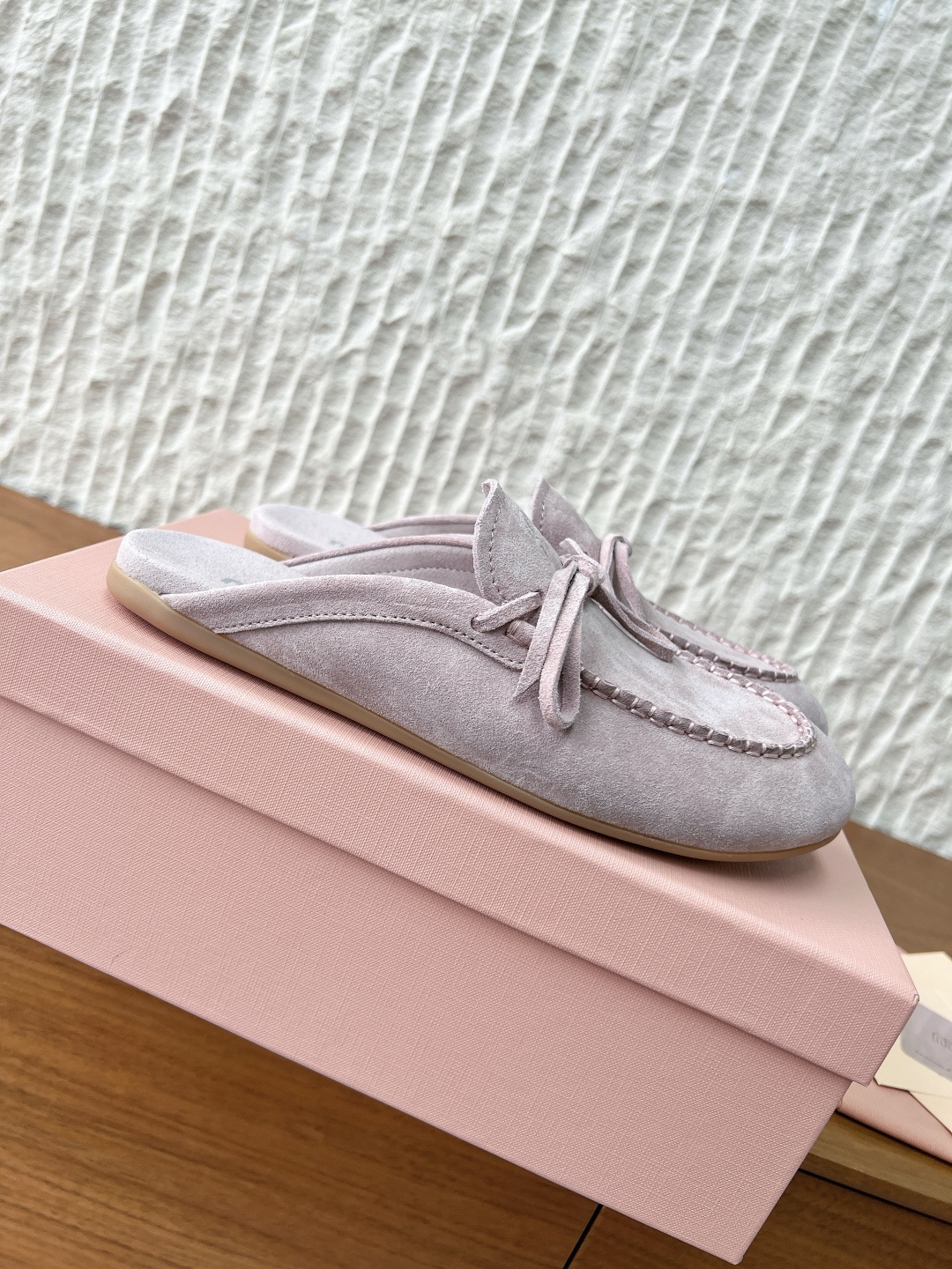 Miu Miu 缪缪 26ss春夏新款 平底 牛反绒 勃肯 半拖
