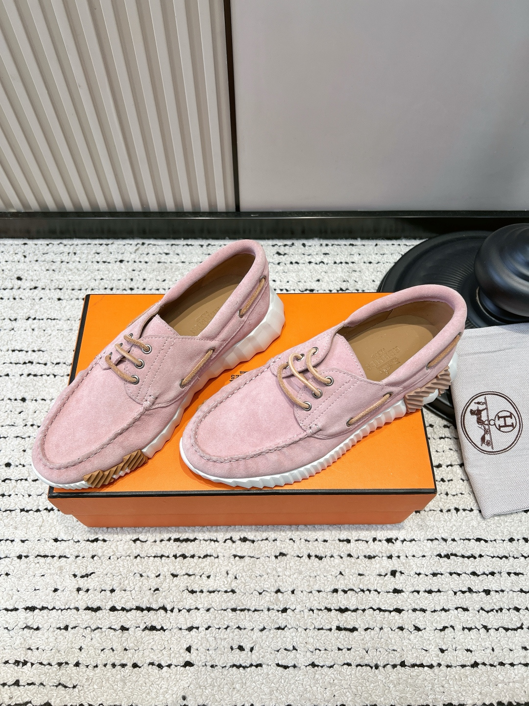Hermes Sneakers