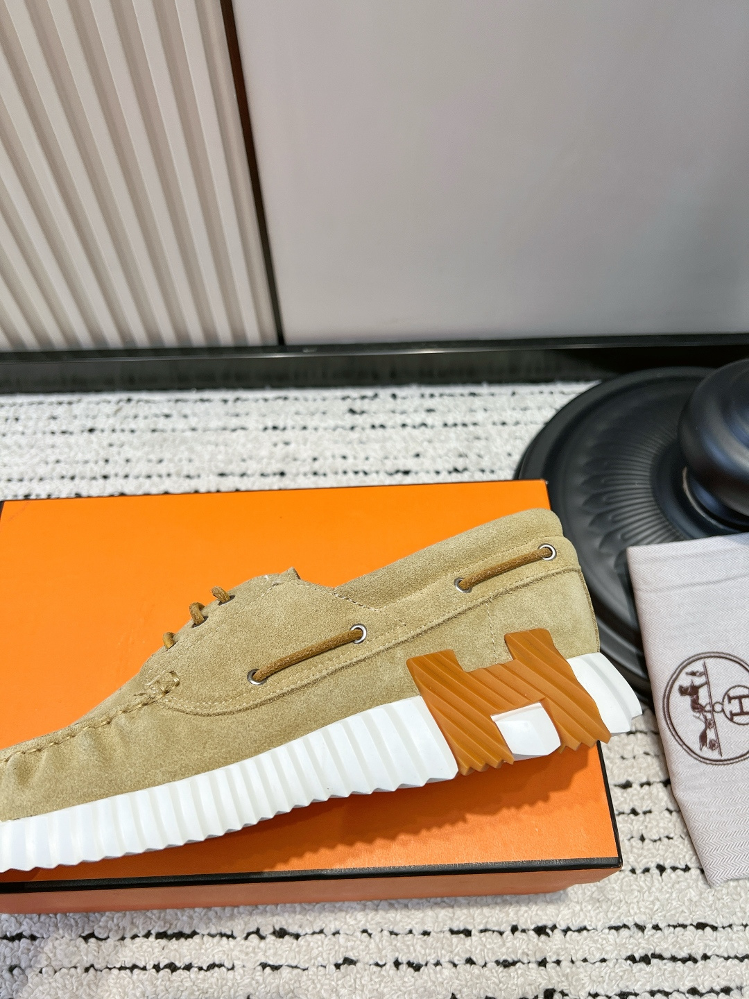 Hermes Sneakers