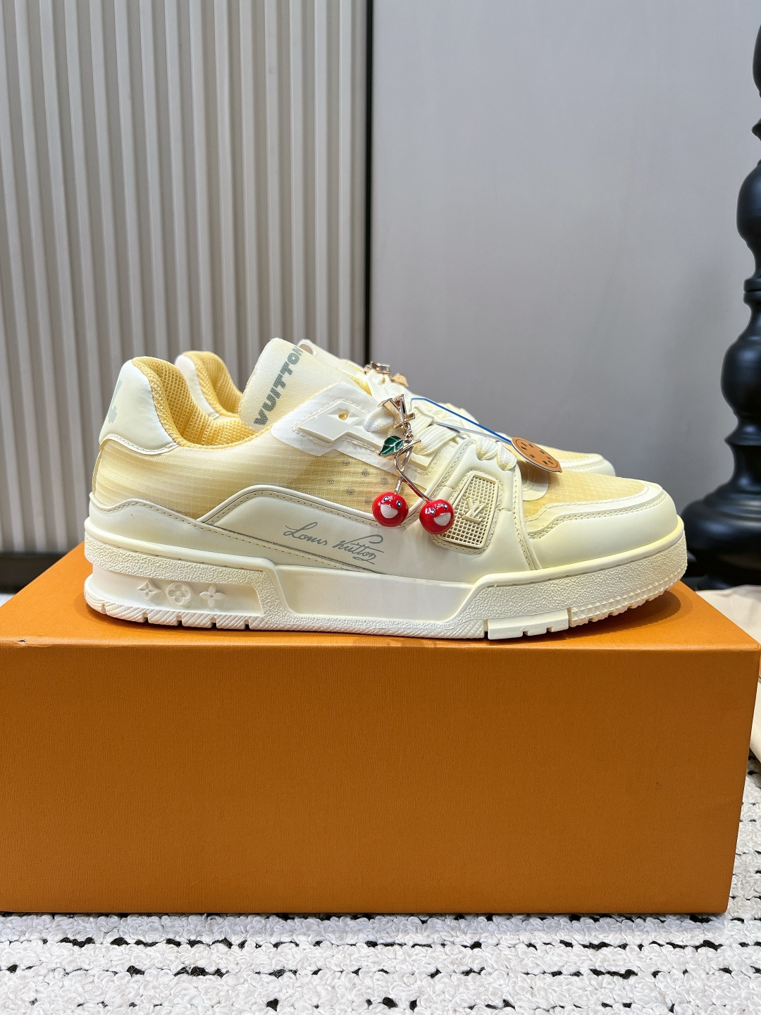 Louis Vuitton Sneakers