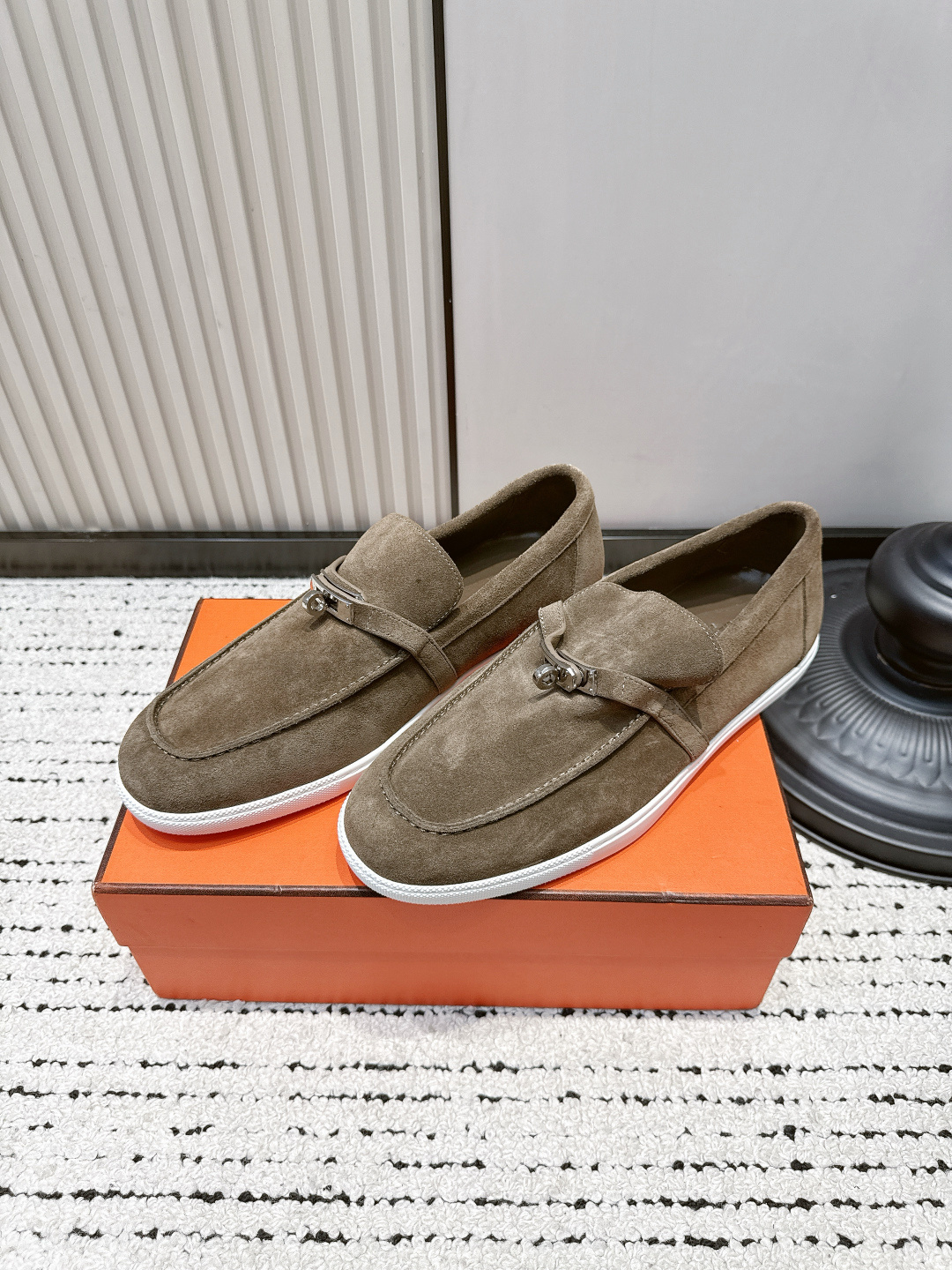 Hermes Sneakers