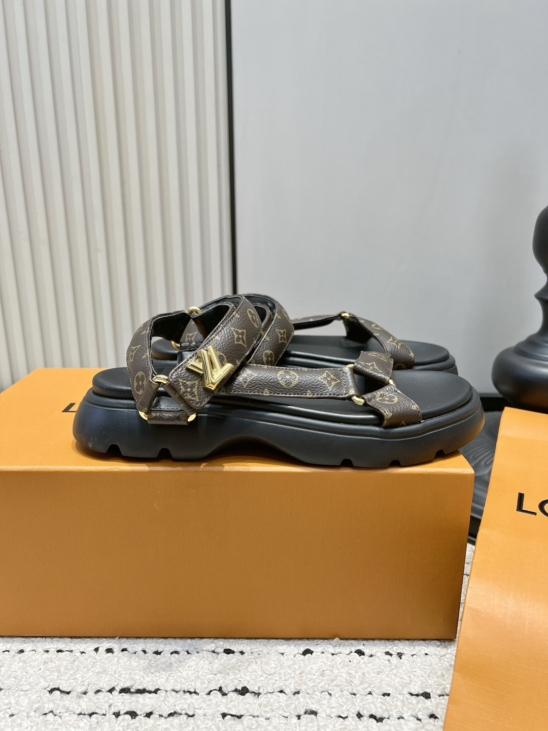 Louis Vuitton Sandals