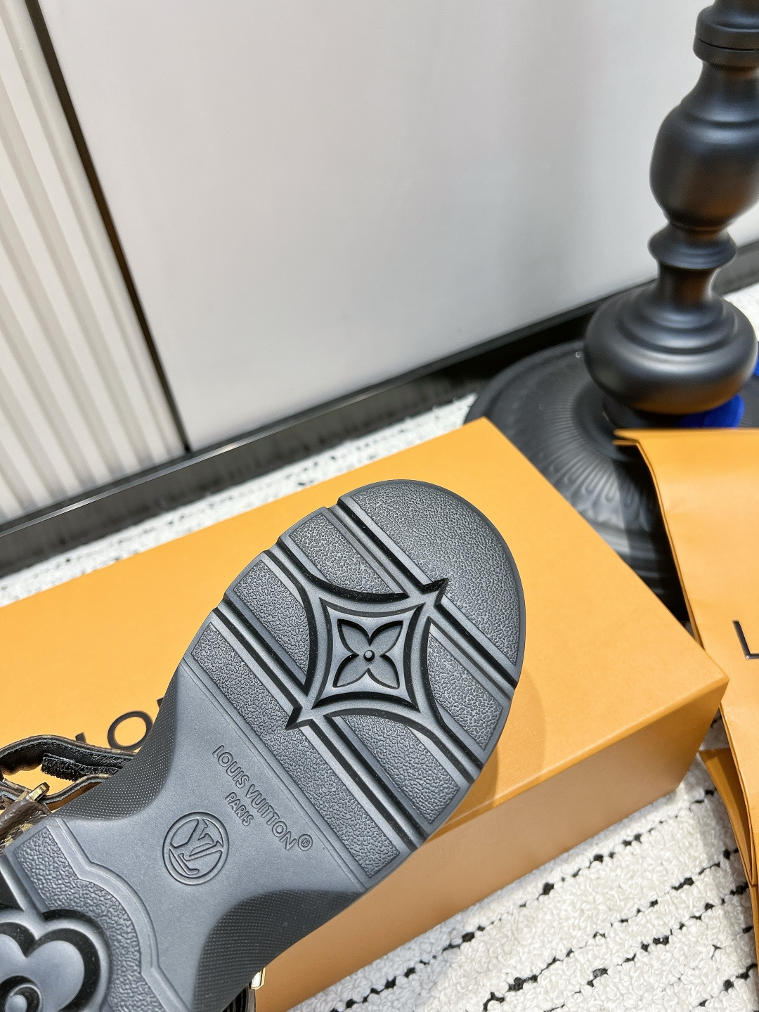 Louis Vuitton Sandals