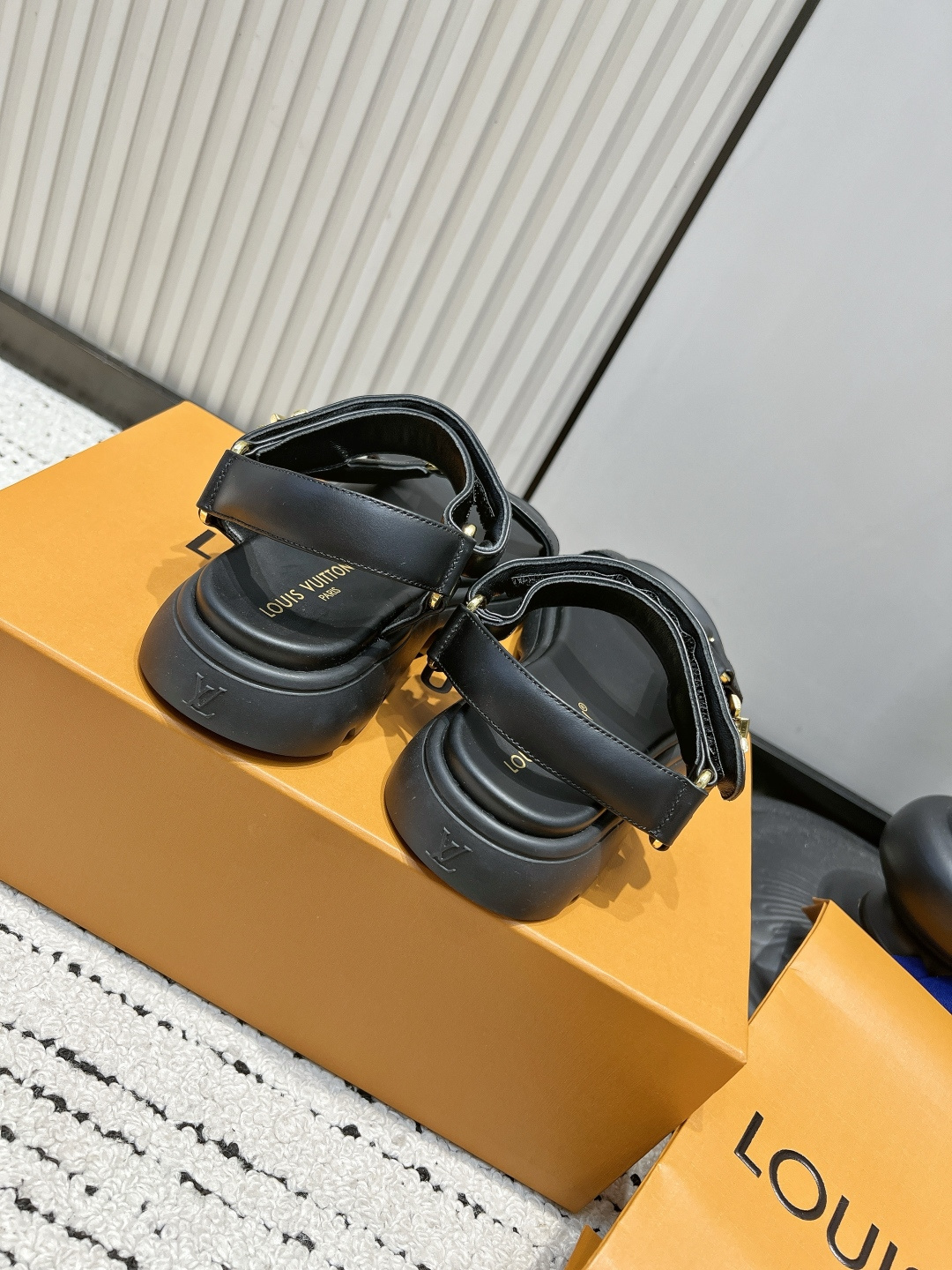 Louis Vuitton Sandals