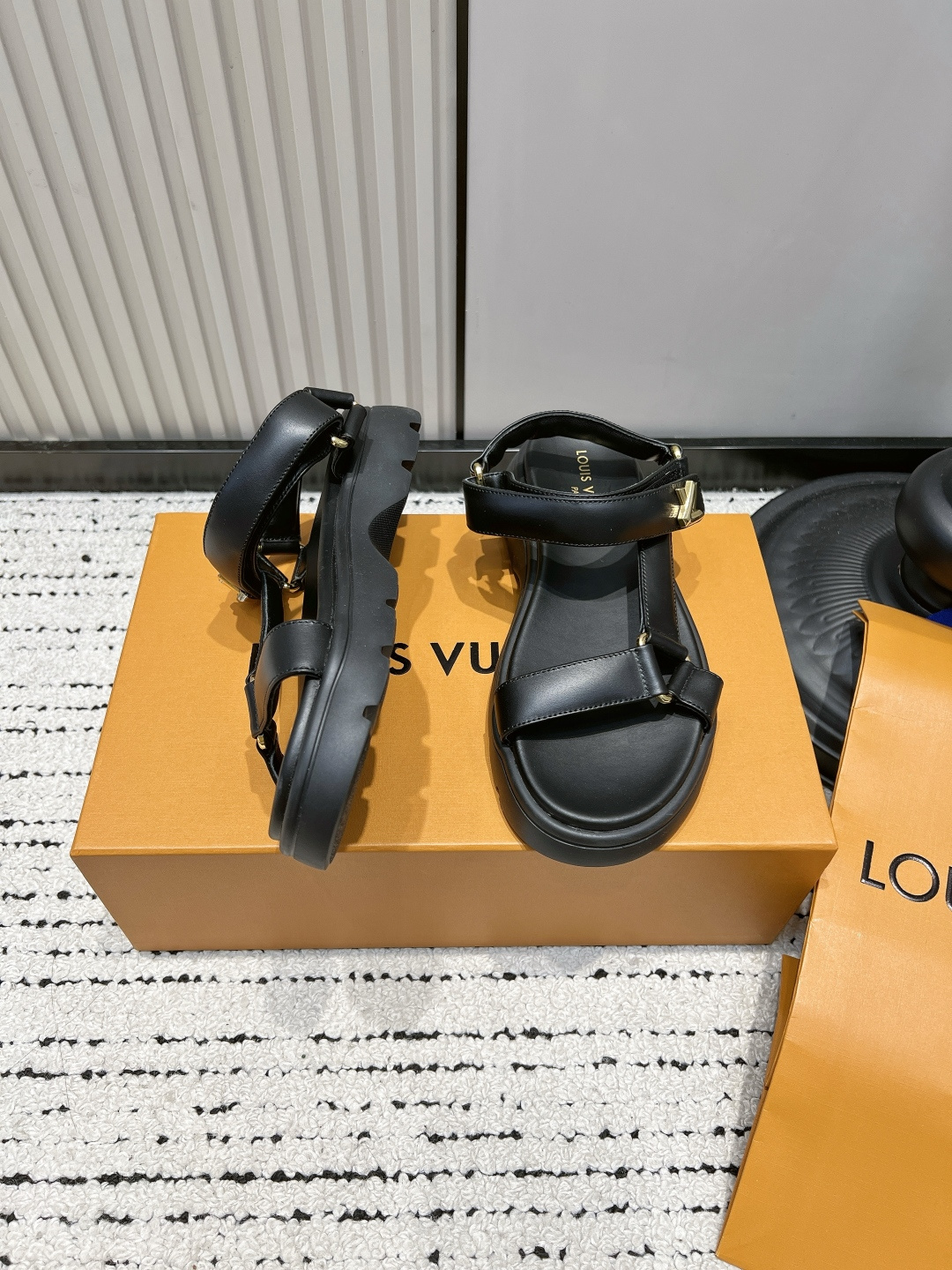 Louis Vuitton Sandals