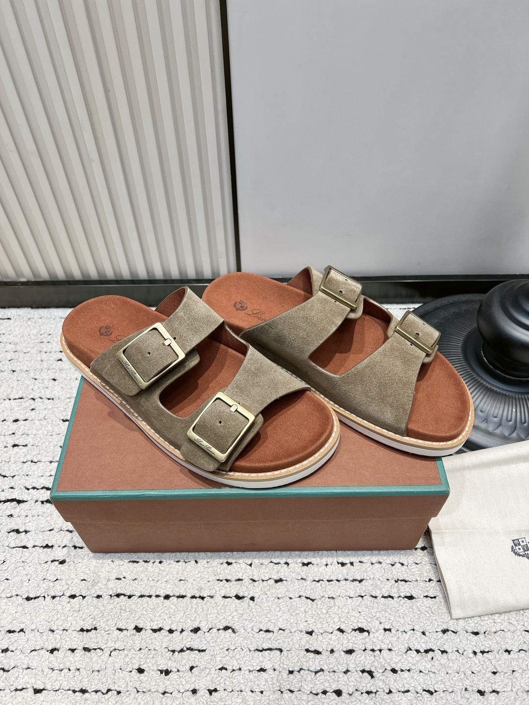 Loro Piana Slides