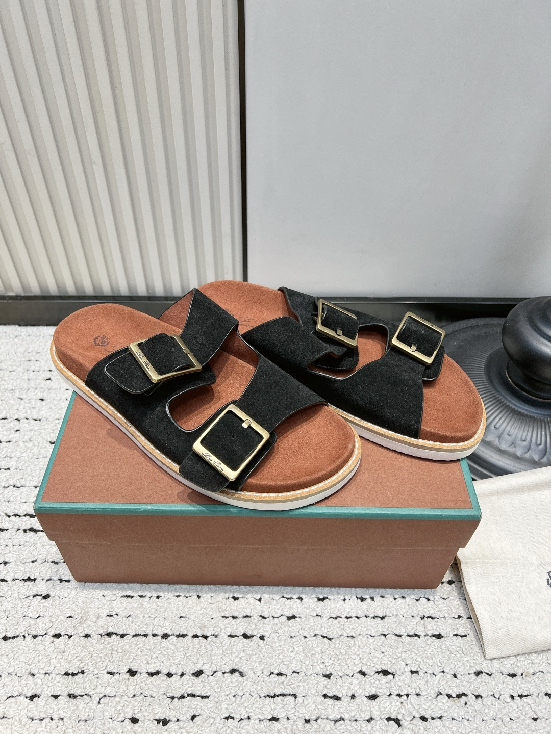 Loro Piana Slides