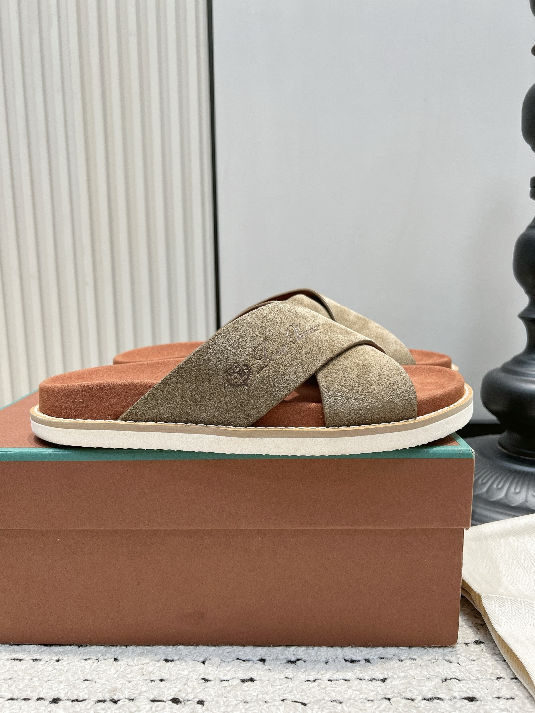 Loro Piana Slides