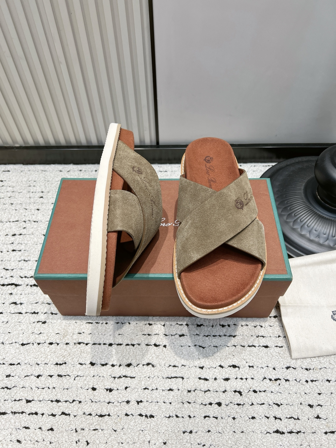Loro Piana Slides