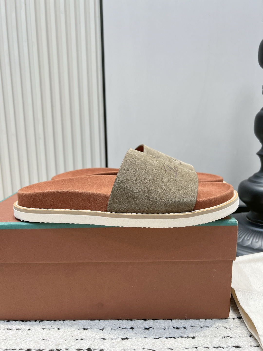 Loro Piana Slides